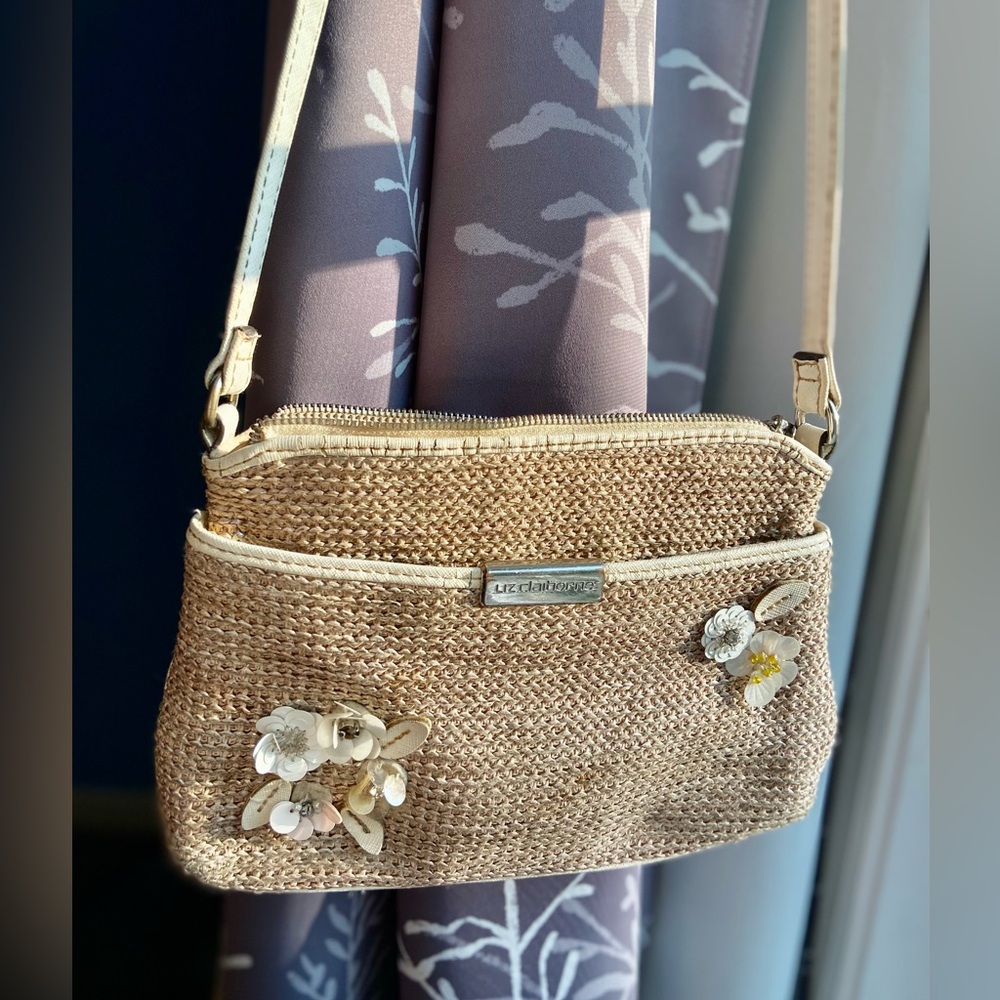 Liz Claiborne Tan and Cream Crossbody Bag with Elegant Design